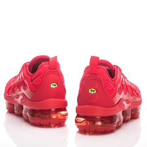 Nike Air Vapormax Plus Men and Women Trainers Running Shoes Flyknit Sneakers with Air Sole Nike Sneaker