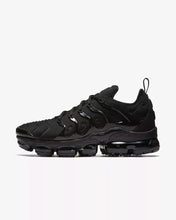 Load image into Gallery viewer, Nike Air Vapormax Plus Men and Women Trainers Running Shoes Flyknit Sneakers with Air Sole Nike Sneaker
