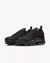 Load image into Gallery viewer, Nike Air Vapormax Plus Men and Women Trainers Running Shoes Flyknit Sneakers with Air Sole Nike Sneaker
