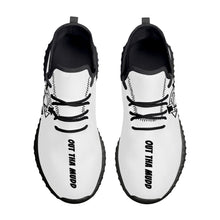 Load image into Gallery viewer, D19 Mesh Knit Sneakers - Black
